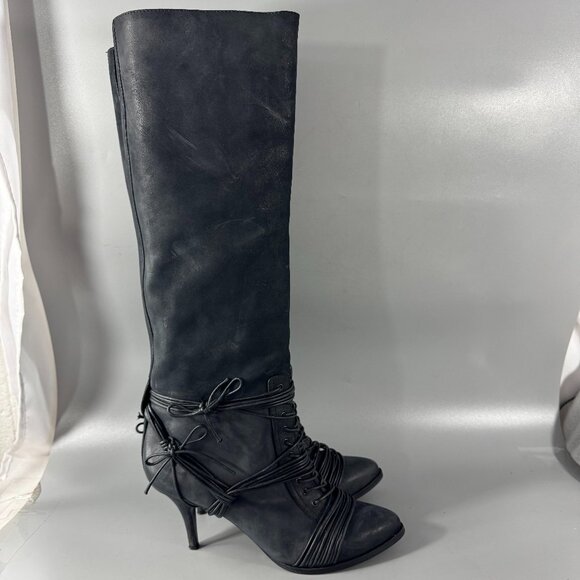 Authenitc Givenchy Black Leather Lace-up Knee-high Heel Boots, Size 40.5 - Picture 2 of 13
